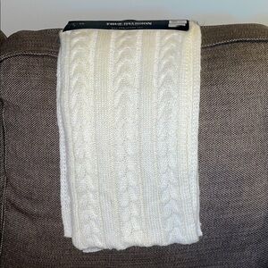 True Religion White Acrylic Knit scarf